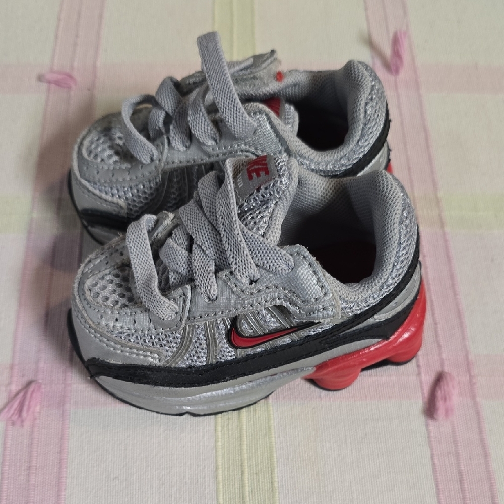 Nike Shox Infant Size 2C